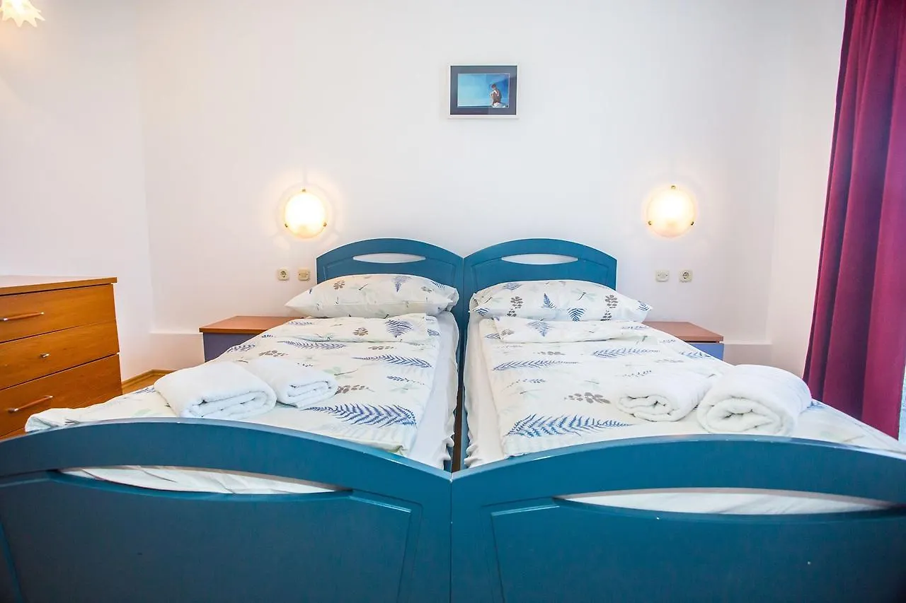 Stancija Lindi Porec Vrvari Maison d'hôtes